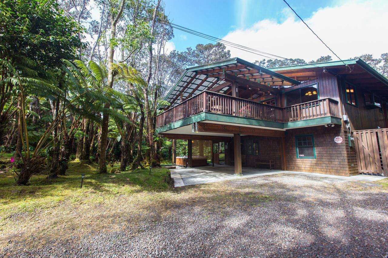 Hale Mauna Loa Upper Level With Shared Hot Tub Volcano Exterior foto